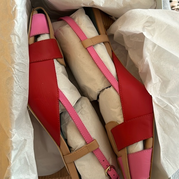 NIB Frances Valentine Liza Basketweave Pump Sz. 9 - Picture 6 of 8